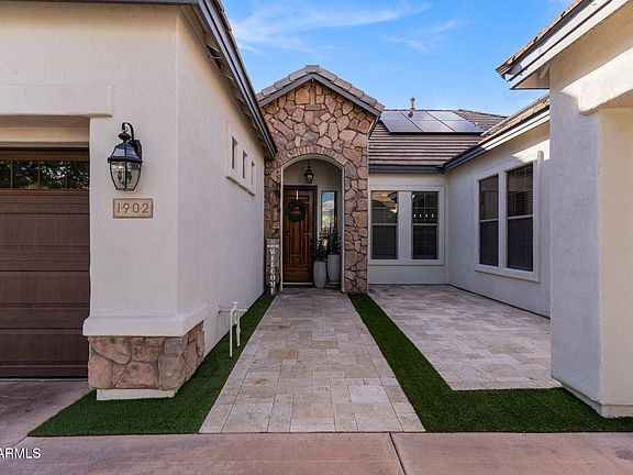 2nd image of 1902 S LOS ALTOS Drive