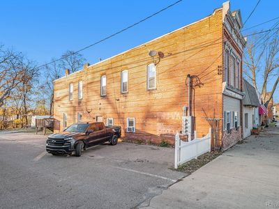 140 S Saginaw St, Byron, MI, 48418