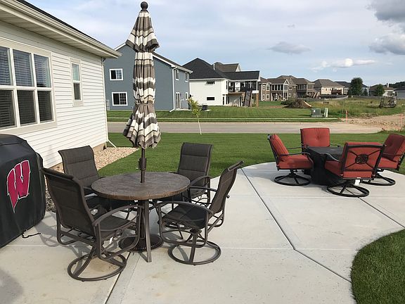 3rd image of 7730 Catchfly Ln