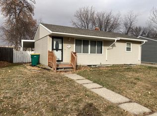 318 4th Ave E, West Fargo, ND 58078