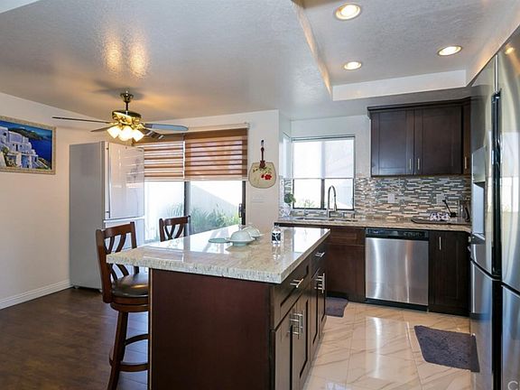5th image of 23045 Paseo De Terrado Unit 4