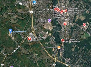 28 Eisenhower Dr, Rochester, NH 03867