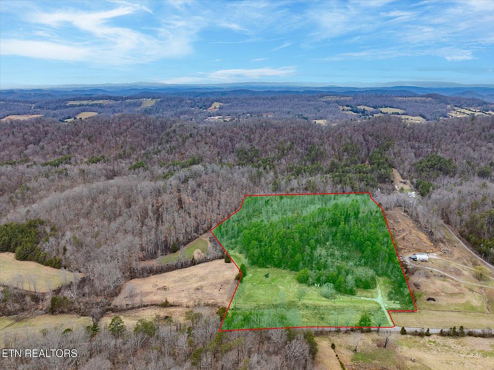 1st image of 562 Hinds Creek Rd