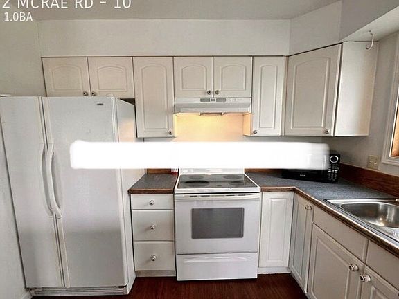 3rd image of 2332 McRae Rd #10