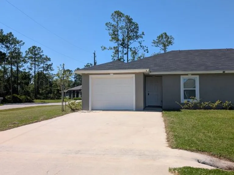 83 Wheatfield Dr #A — Photo 23