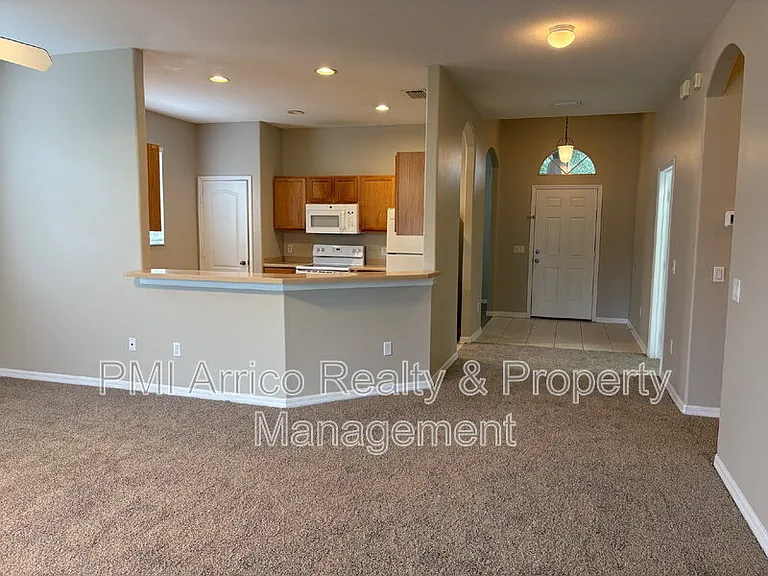 3922 Washburn Pl — Photo 8