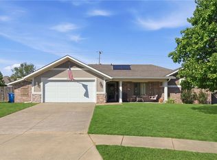 6101 SW Thorney Cv, Bentonville, AR 72712
