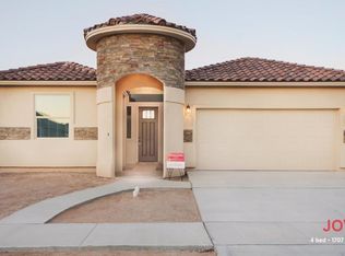 1033 Bombardier Pl, El Paso, TX 79928