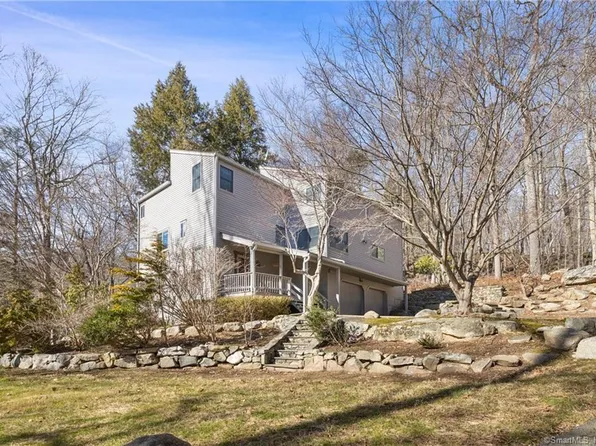 22 Indian Valley Road, Weston, CT 06883