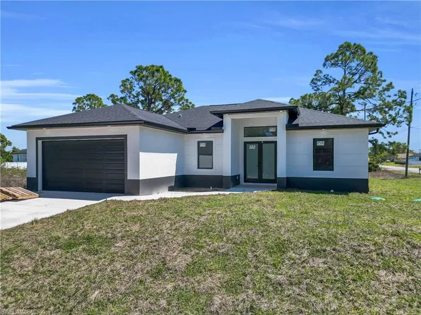 1900 Coy AVE N, LEHIGH ACRES, FL 33971