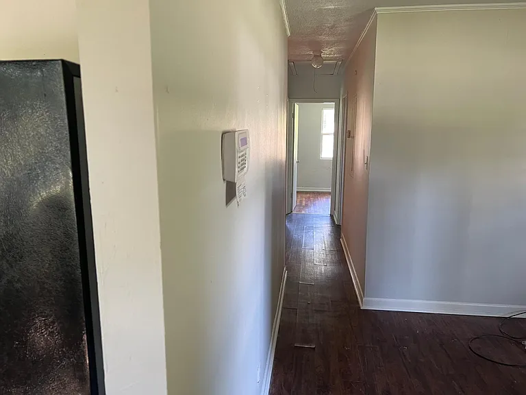 106 W Pinson St — Photo 10