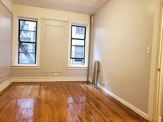 Rented by Lang Realty LLC | media 6