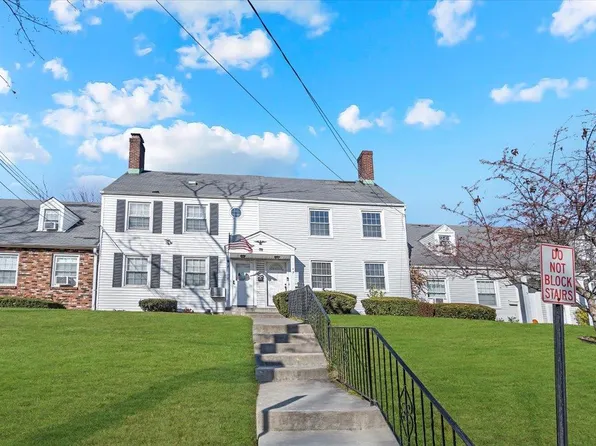 9 Lane Crest Avenue, New Rochelle, NY 10805