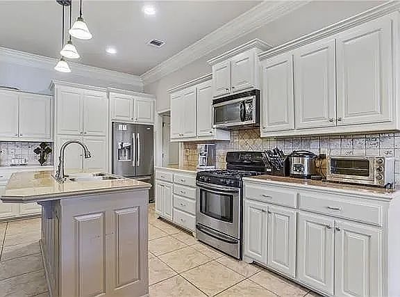 5th image of 105 Pavie Ln