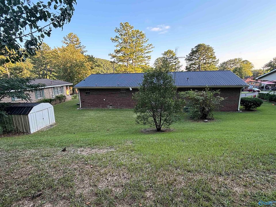 2nd image of 1114 Mountainbrook Dr