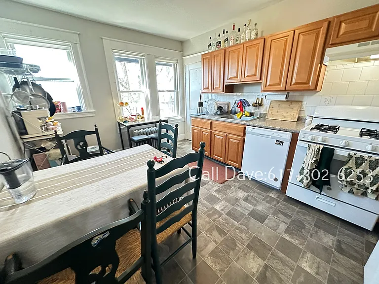 25 Lourdes Ave #5 — Photo 2