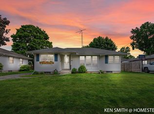 1054 Buckingham St SW, Wyoming, MI 49509