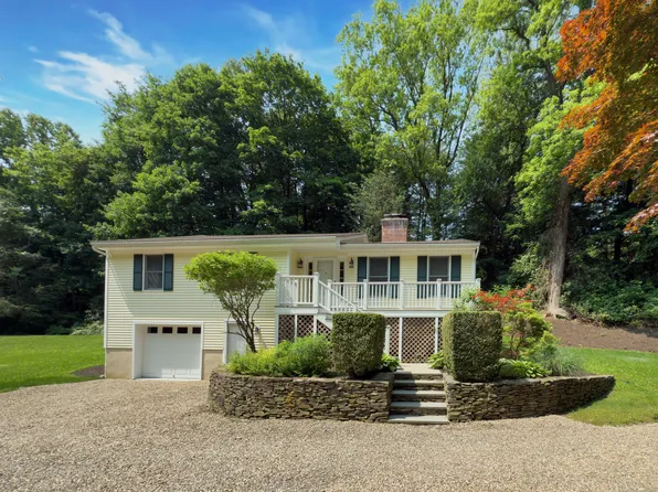 6 Jeffro Drive, Ridgefield, CT 06877