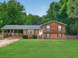 348 Dockery Rd, South Hill, VA 23970