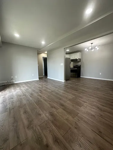 1300 Dewey St #12 Photo 1