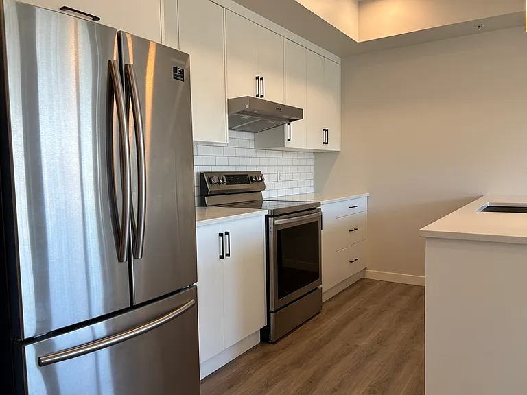 1215 Saint Paul St #503 — Photo 16