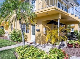 203 8th Ave S APT A, Naples, FL 34102