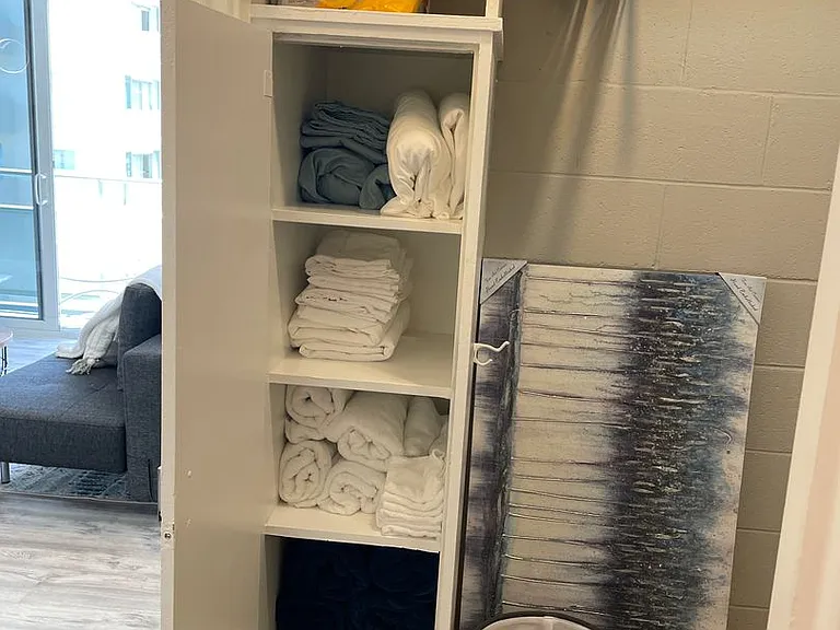 445 Kaiolu St #501 — Photo 15