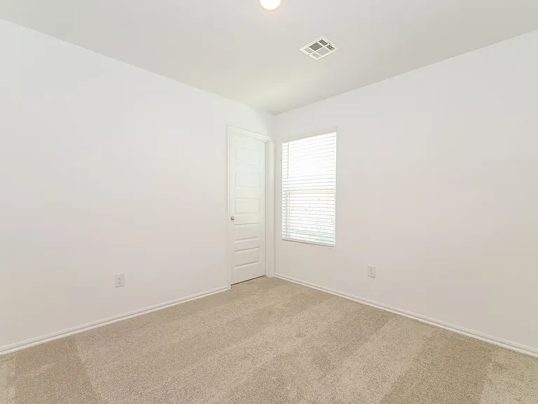 10057 Blackjack Rd — Photo 11