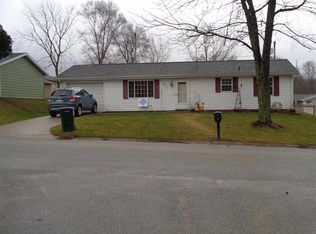 802 Pleasant Ln, Lagrange, IN 46761