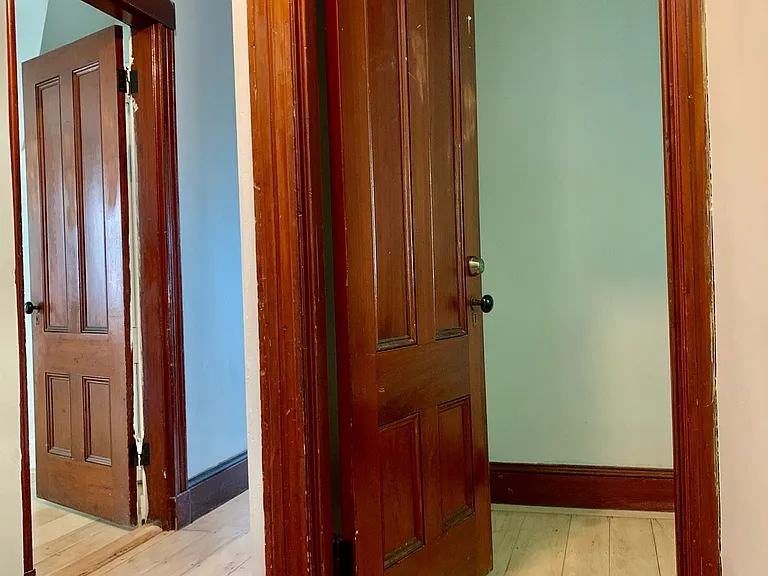 37 Orient St — Photo 20