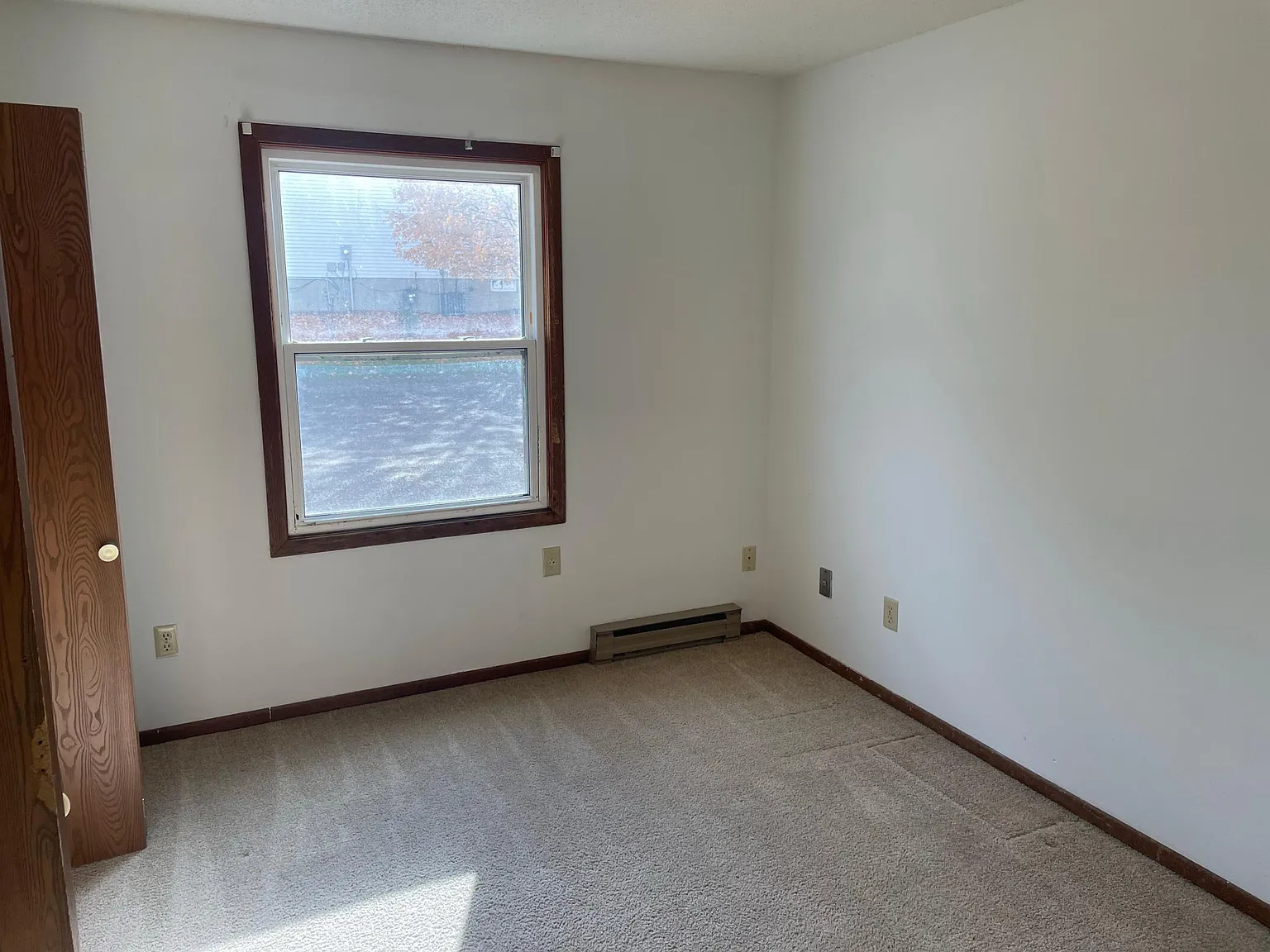 2 bed, 600 sqft, $760 — Photo 3