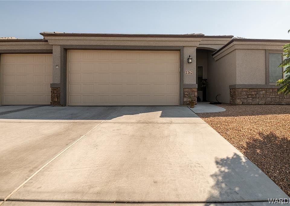 1st image of 3362 Laramie Ave