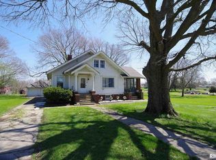 306 N Madison St, Washburn, IL 61570