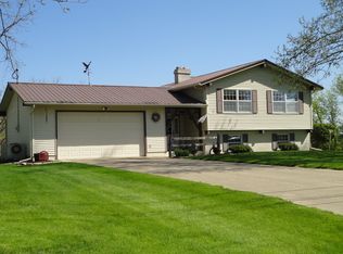 1715 Carbonado Rd, Oskaloosa, IA 52577