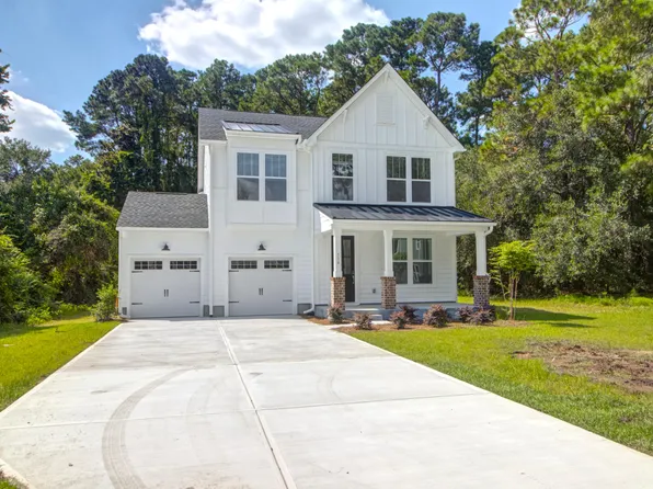 714 N Hickory St #13, Summerville, SC 29483