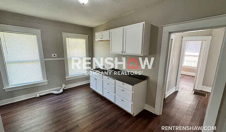 696 Decatur St — Photo 10