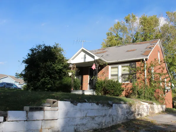 815 Cumberland Dr, Clarksville, TN 37040