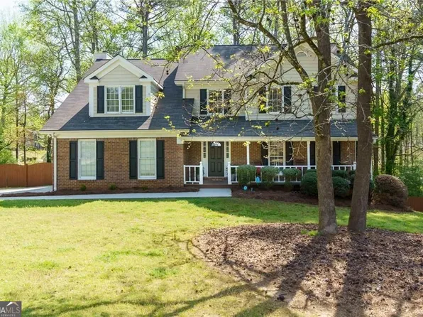 2072 Perrin Dr, Lawrenceville, GA 30043