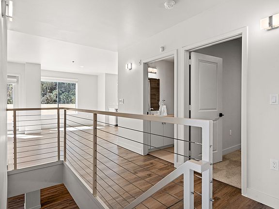 5th image of 1888 Geneva Ave #913
