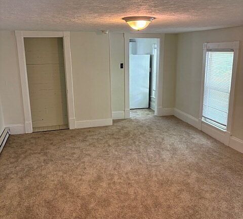 5th image of 220 E Lee St APT 3