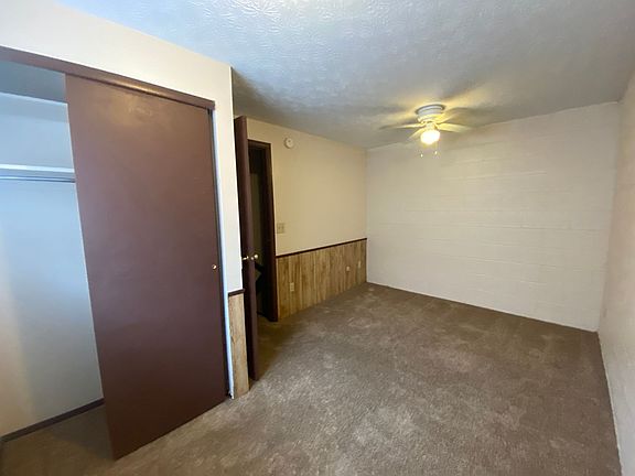 4th image of 170-188 W 9th Ave #A
