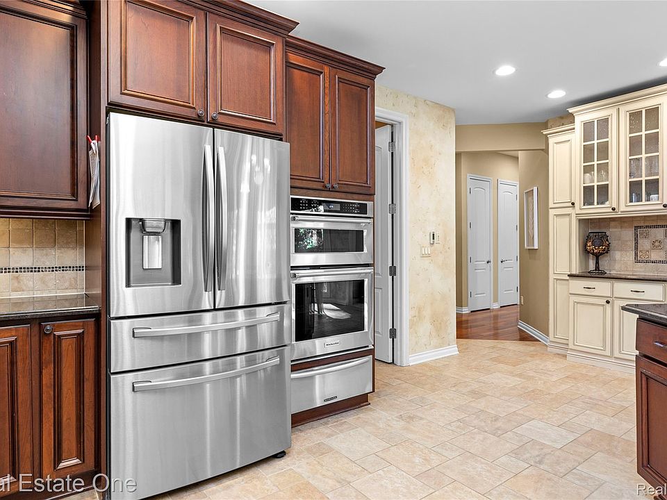9857 Creekwood Trl, photo 20