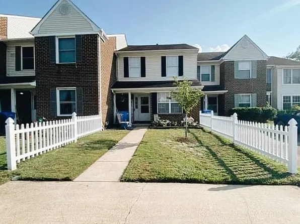311 Fairfax Ter, Chesapeake, VA 23320