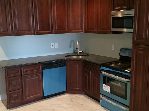 1637 S 22nd St #1, Philadelphia, PA 19145