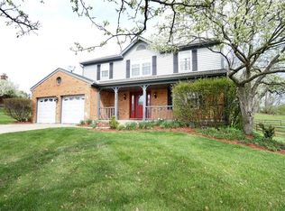 8280 Fawnknoll Ct, Cincinnati, OH 45247
