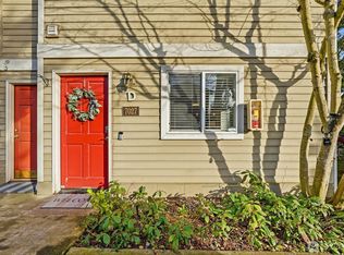 Edmonds Court Townhomes, Lynnwood, WA 98036