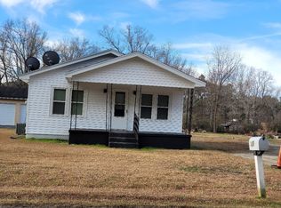 311 S Railroad Ave, Ridgeville, SC 29472