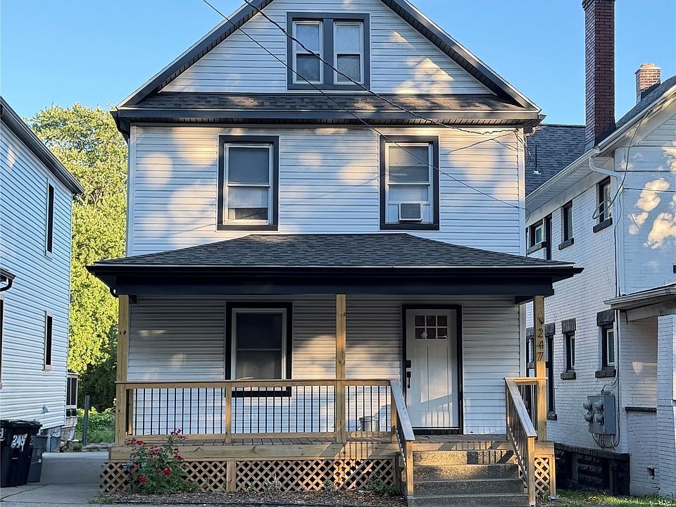 1st image of 247 W 26th St