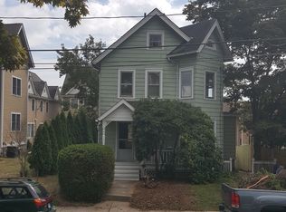 18 Hillside Pl, Norwalk, CT 06854