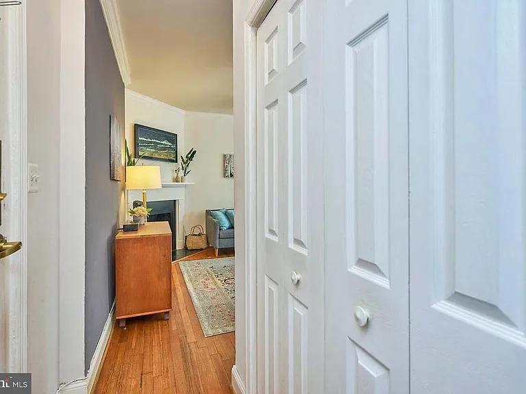 1831 Belmont Rd NW #301 — Photo 9